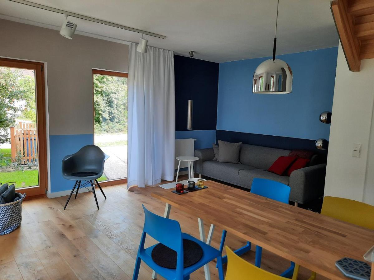 Ferienwohnung Rote Kate Born Exterior photo